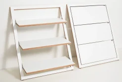 Ambivalenz - Fläpps Leaningshelf - Hylde/Reol - Hvid