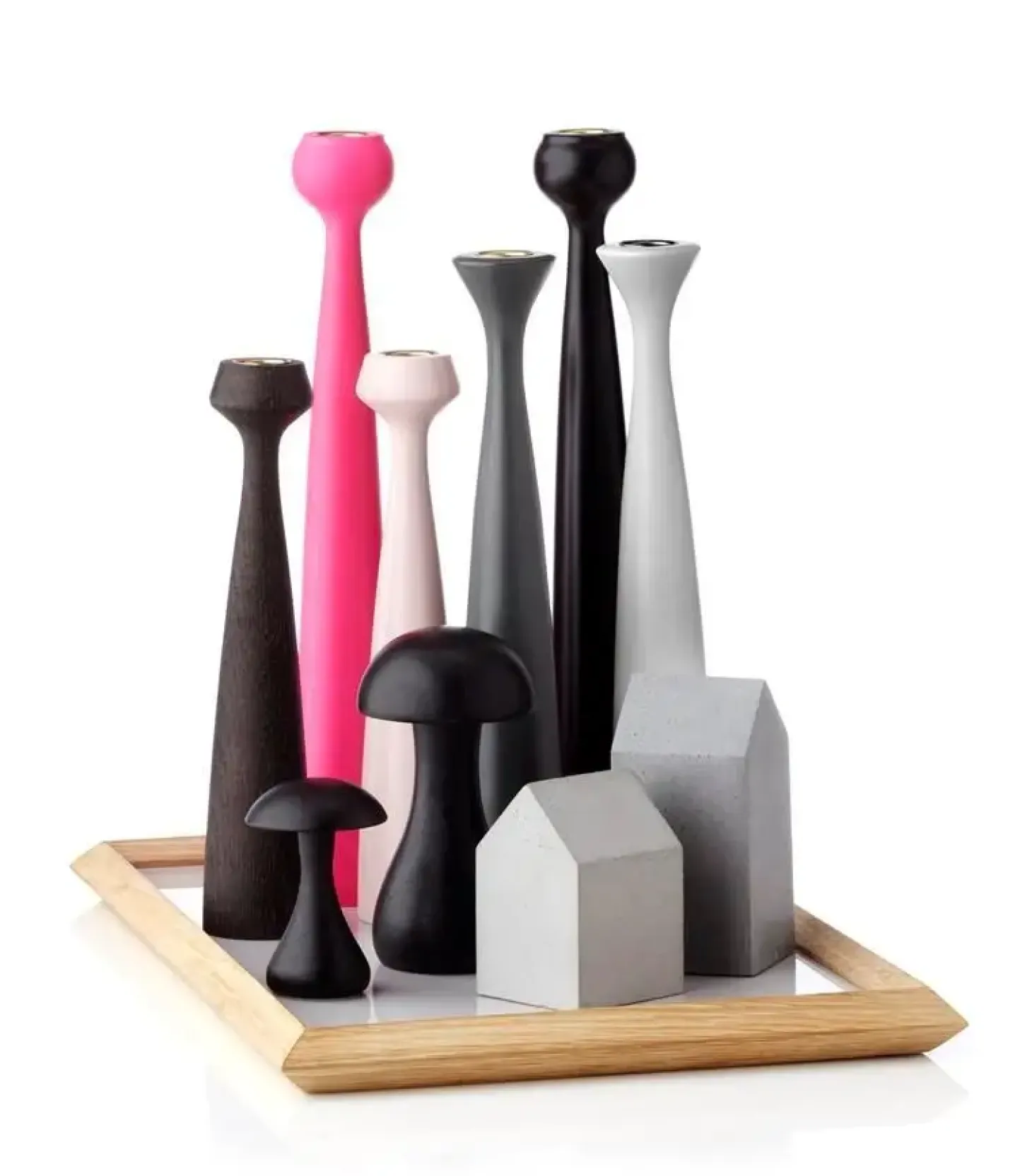 Applicata - Lysestage - Blossom Lilly - Oiled Oak - H:24,5 cm