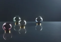 AYTM - Globe - Vase - Rød - Small