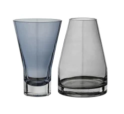 AYTM - Vase - Spatia - Sort glas