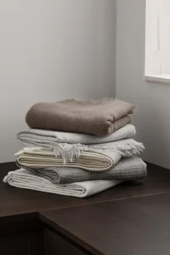 Blomus - Throw - Micro Chip - MERINO