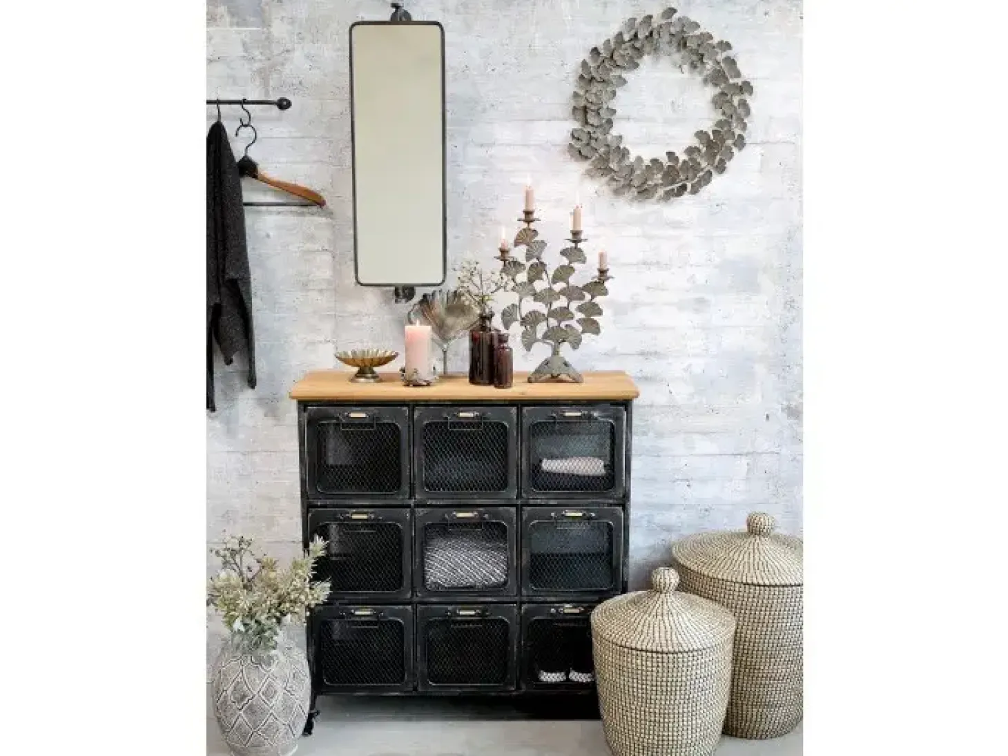 Chic Antique - Spejl med 2 hylder bagpå