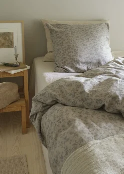 Compliments - Blossom Bed Linen - 140x200/60x63 cm - Sand