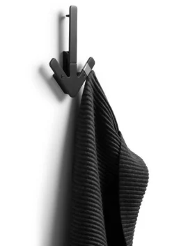 Design House Stockholm - Arrow Hanger/Knage - sort