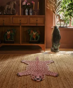 Doing Goods - Pink Leopard Gulvtæppe - Large - 150x88x2 cm