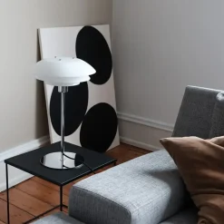 Dyberg Larsen - DL31 Opal bordlampe - Opal/Krom