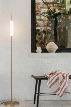 Ekta Living - Gulvlampe - Dunhammer - Pale Brass