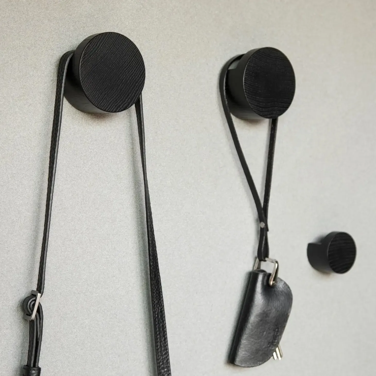 Ekta Living - Knage i sort eg - Wood Knot - Big - ø 7 cm