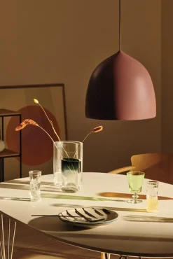 Fritz Hansen - Loftlampe - Suspence P1.5 - Burgundy
