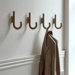 Gejst - Hook knage i EG og krom, 13 x 2 x 19 cm