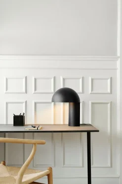 Gejst - LEERY - Bordlampe - sort