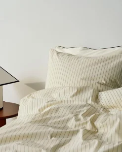 Hay - Fineline Duvet Cover - 200 x 200 - Ivory