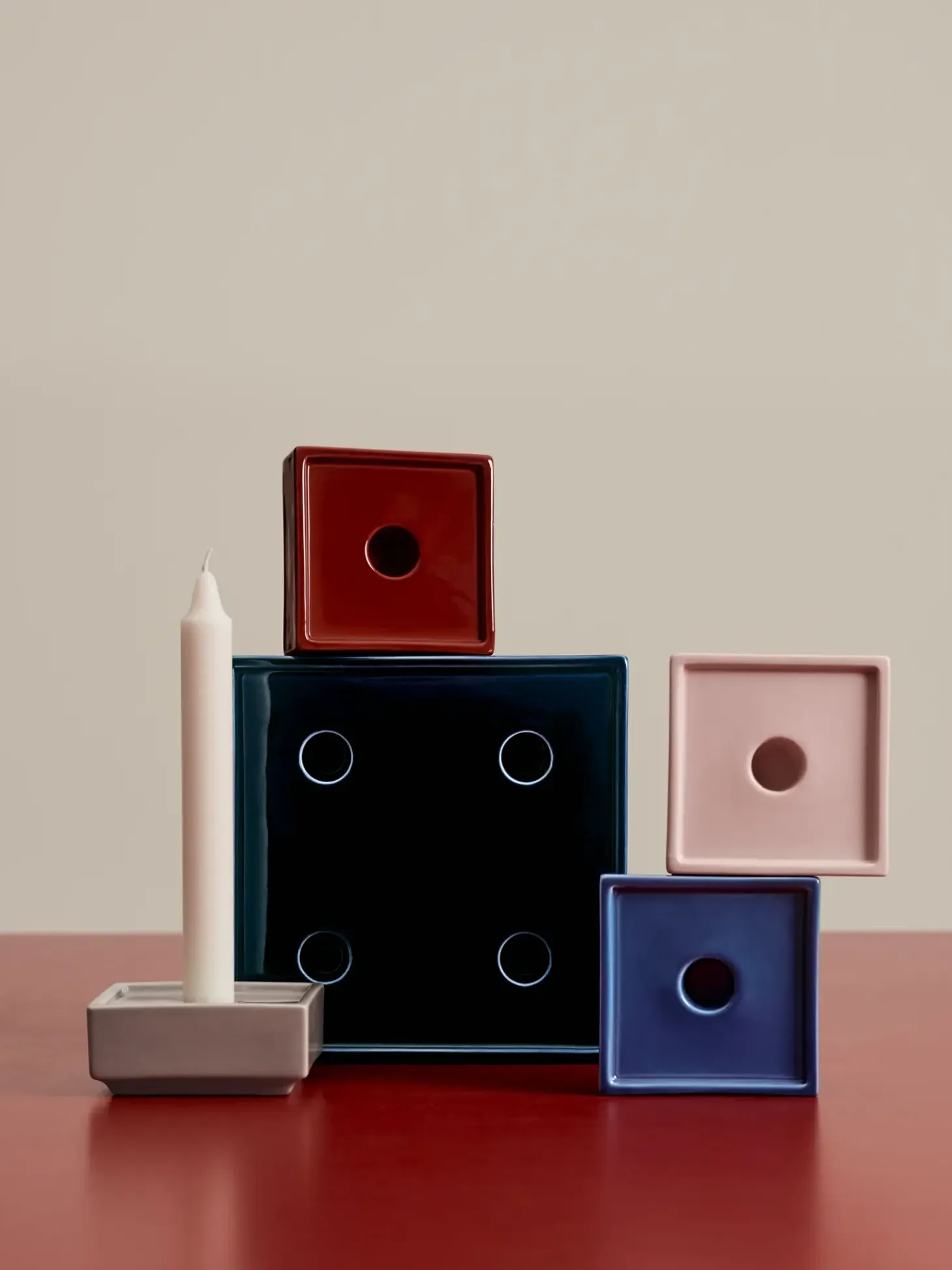 Hay - Lysestage - Mattone Candleholder - Small - Red