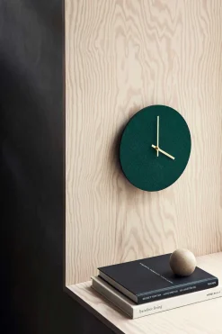 Hemverk - Vægur - Felt Grøn - Ø28 cm - Sølv visere