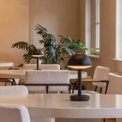 Humble Lights - Bordlampe - Bug - Sort