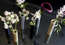 Kunstindustrien - Slim Vase - Sort - Højde 14 cm