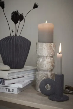 Lene Bjerre - Ellia Marmor lysestage H23 cm. sand