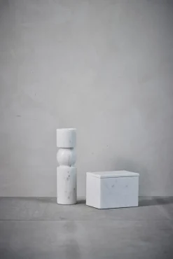 Lene Bjerre - Ellia Marmor lysestage H30 cm. hvid