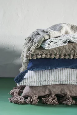 Lene Bjerre - Olivia plaid 170x130 cm. beige stribet