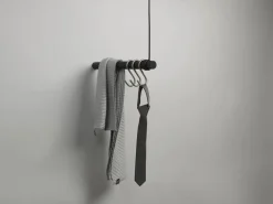 LindDNA bøjlestang - Wall swing 50 cm - Sort med sort læderstrop