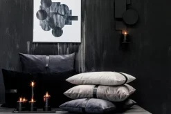 Louise Smærup pude - Lysegrå pude i velour 60 x 40 cm