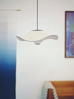 Made By Hand - Pendellampe - Flying Ø58 - Ivory White