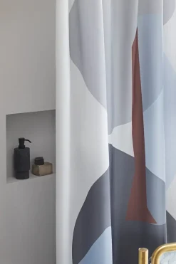 Mette Ditmer - GALLERY badeforhæng - Lysegrå