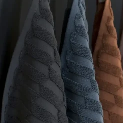 Mette Ditmer - GEO gæstehåndklæde (2-pack) - Sort