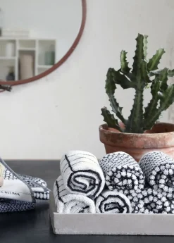 Mette Ditmer - GRID Håndklæde, 3-pak, sort / råhvid