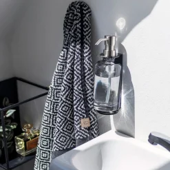 Mette Ditmer - MAROKKO badehåndklæde, sort/hvid
