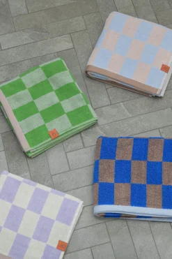 Mette Ditmer - RETRO badehåndklæde, lyseblå