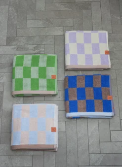 Mette Ditmer - RETRO håndklæde, Klassisk grøn