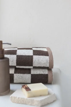 Mette Ditmer - RETRO-håndklæde - Chocolate - W50 x L 90 cm