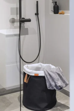 Mette Ditmer - SORT-IT vaskepose, Sort