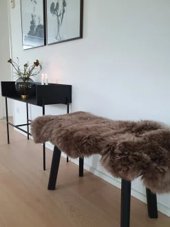 Misha Lammeskind - Brun - Ægte skin - 50x85 cm