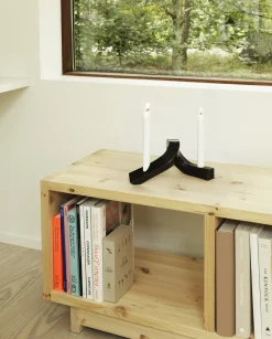 Normann Copenhagen - Lysestage - Crooked Candlestick Two - Bronze