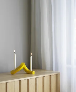 Normann Copenhagen - Lysestage - Crooked Candlestick Two - Yellow/Gul