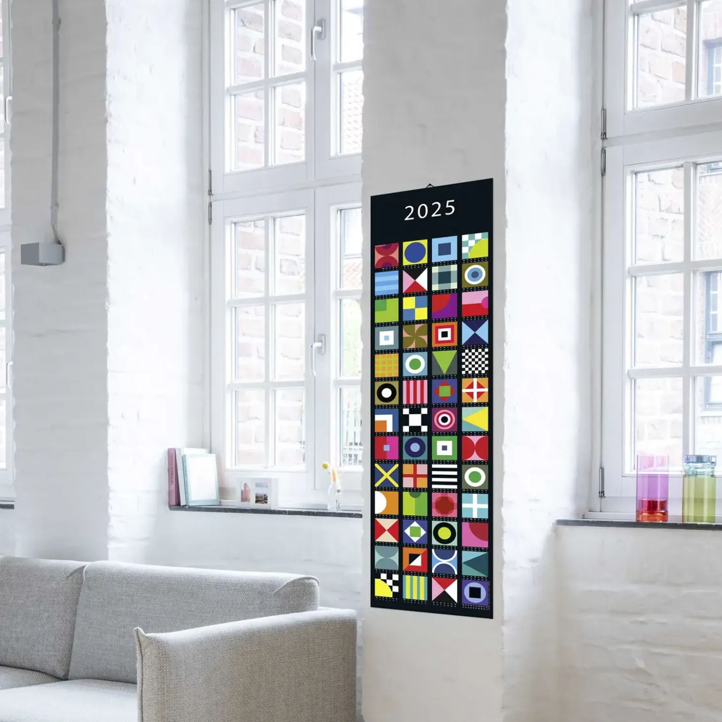 Remember - Lang vægkalender 2025 - Sheet Almanac
