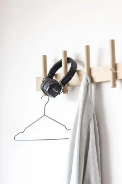 Roon & Rahn by We Do Wood - Reces Knagerække, Lys eg, 48 cm.