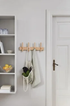 Roon & Rahn by We Do Wood - Reces Knagerække, Lys eg, 48 cm.