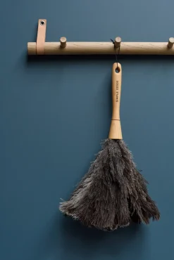 Simple Goods - Støvkost med strudsefjer