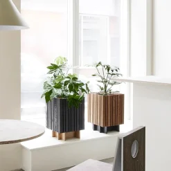 SQUARELY COPENHAGEN - Plantekasse - GrowMORE - Mørk Eg