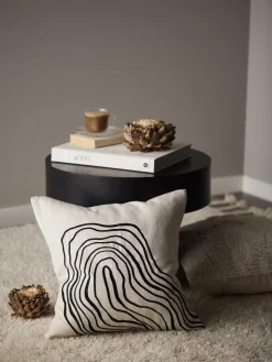 Svanefors - Curve Pudebetræk - Black/white 45x54cm