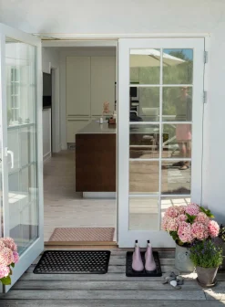 Tica Copenhagen - Dørmåtte - Dot design - Gummi - 40x60 cm