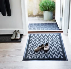 Tica Copenhagen - Dørmåtte - Graphic - Gummi - Large