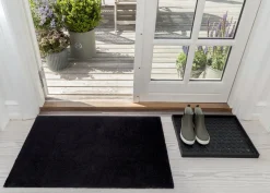 Tica Copenhagen - Smudsmåtte - Ensfarvet - sort - 60x90 cm