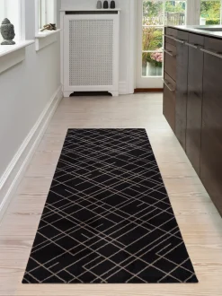 Tica Copenhagen - Smudsmåtte - Lines - Sort/Sand - 67x200 cm